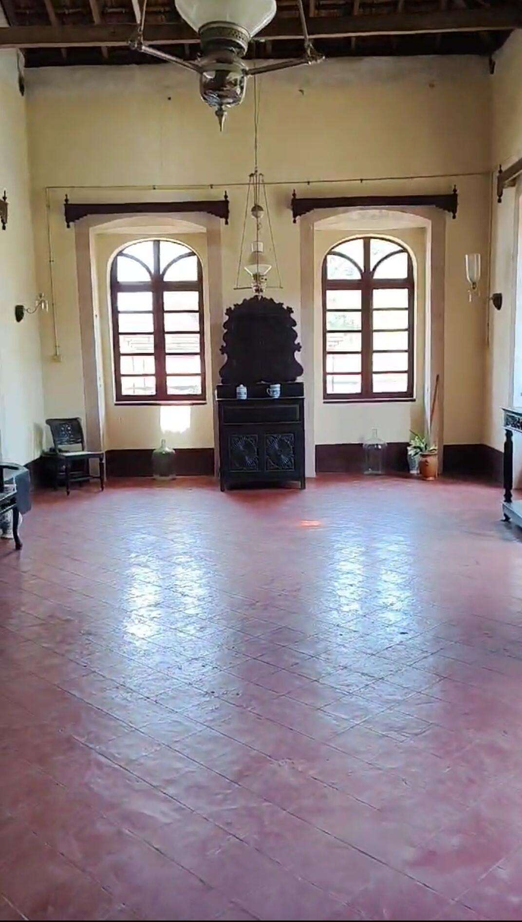 655197439O-1766957067490